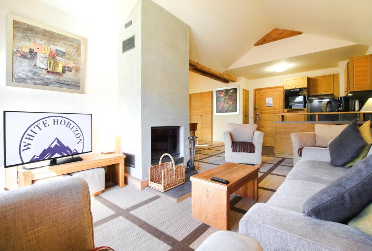 Exceptional 3 Bed Penthouse With Fireplace And Stunning Views フレーヌ エクステリア 写真