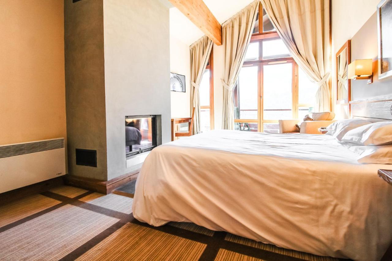 Exceptional 3 Bed Penthouse With Fireplace And Stunning Views フレーヌ エクステリア 写真