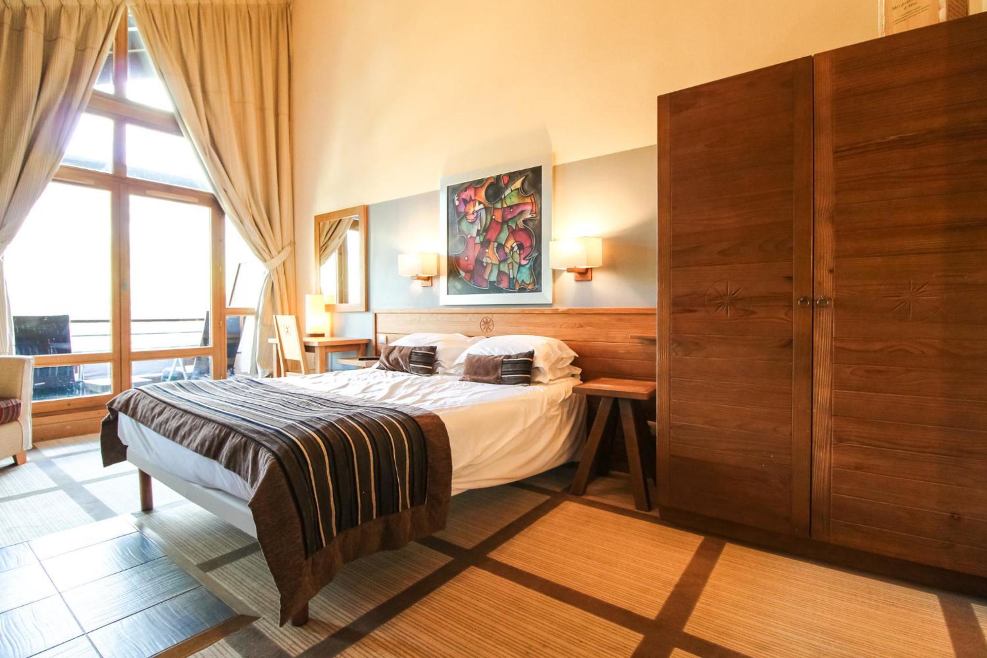 Exceptional 3 Bed Penthouse With Fireplace And Stunning Views フレーヌ エクステリア 写真