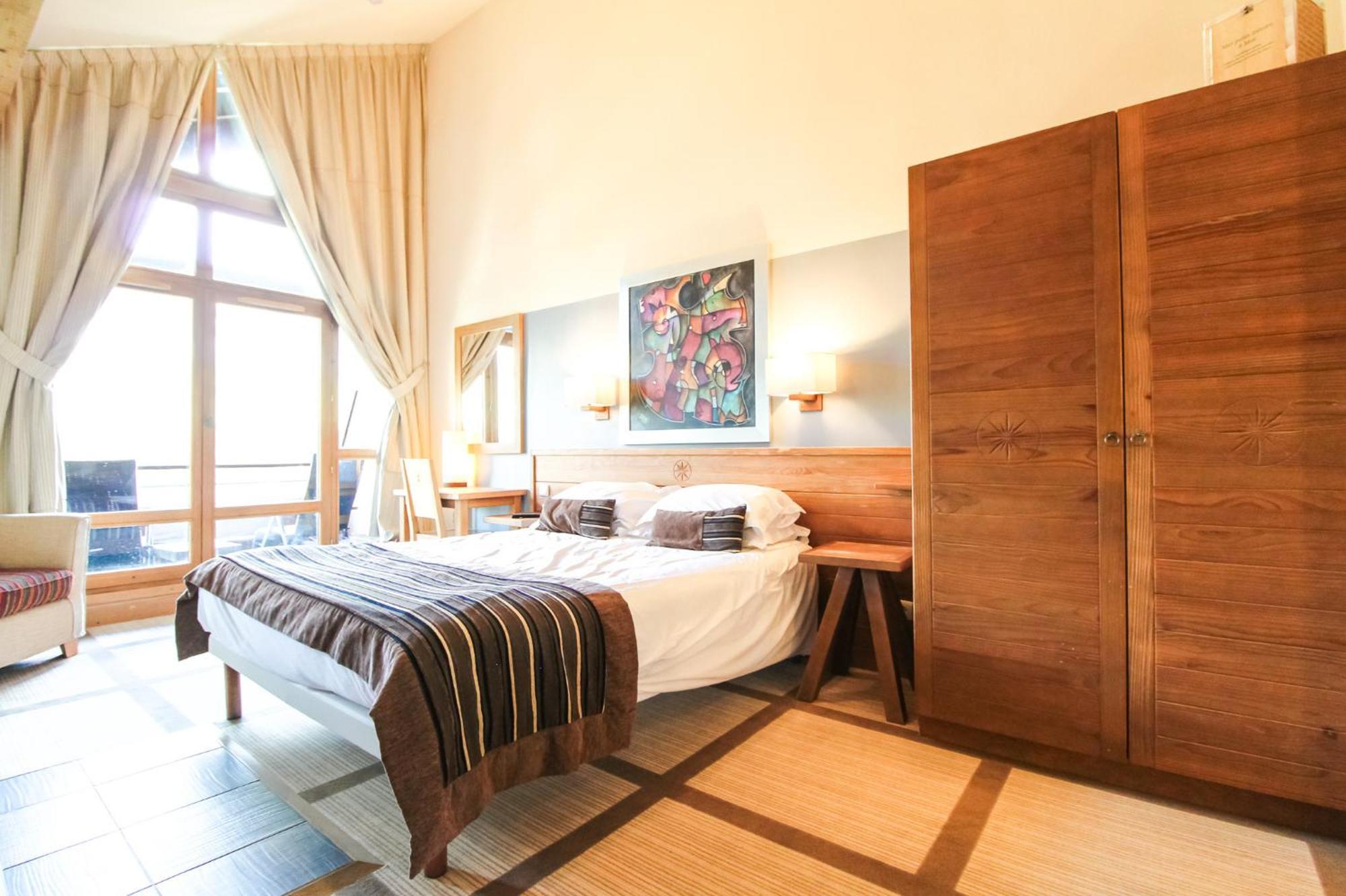 Exceptional 3 Bed Penthouse With Fireplace And Stunning Views フレーヌ エクステリア 写真