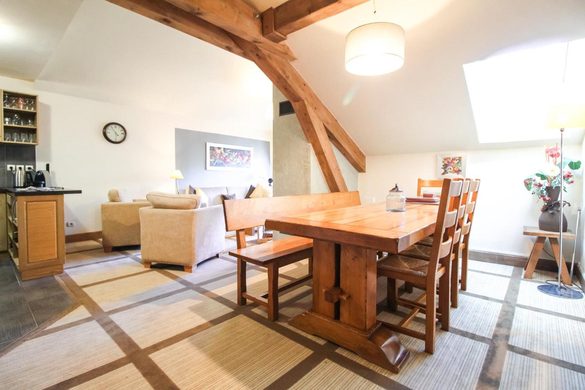 Exceptional 3 Bed Penthouse With Fireplace And Stunning Views フレーヌ エクステリア 写真
