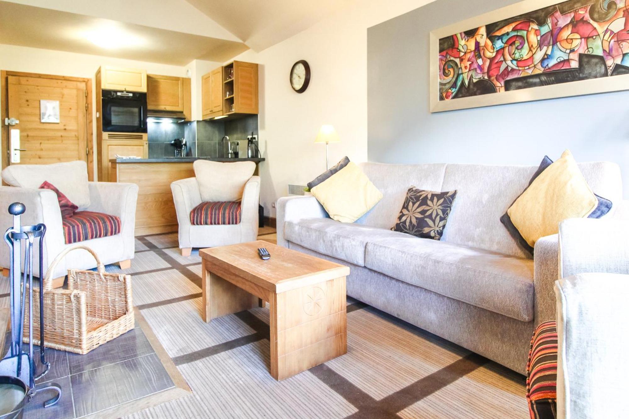 Exceptional 3 Bed Penthouse With Fireplace And Stunning Views フレーヌ エクステリア 写真
