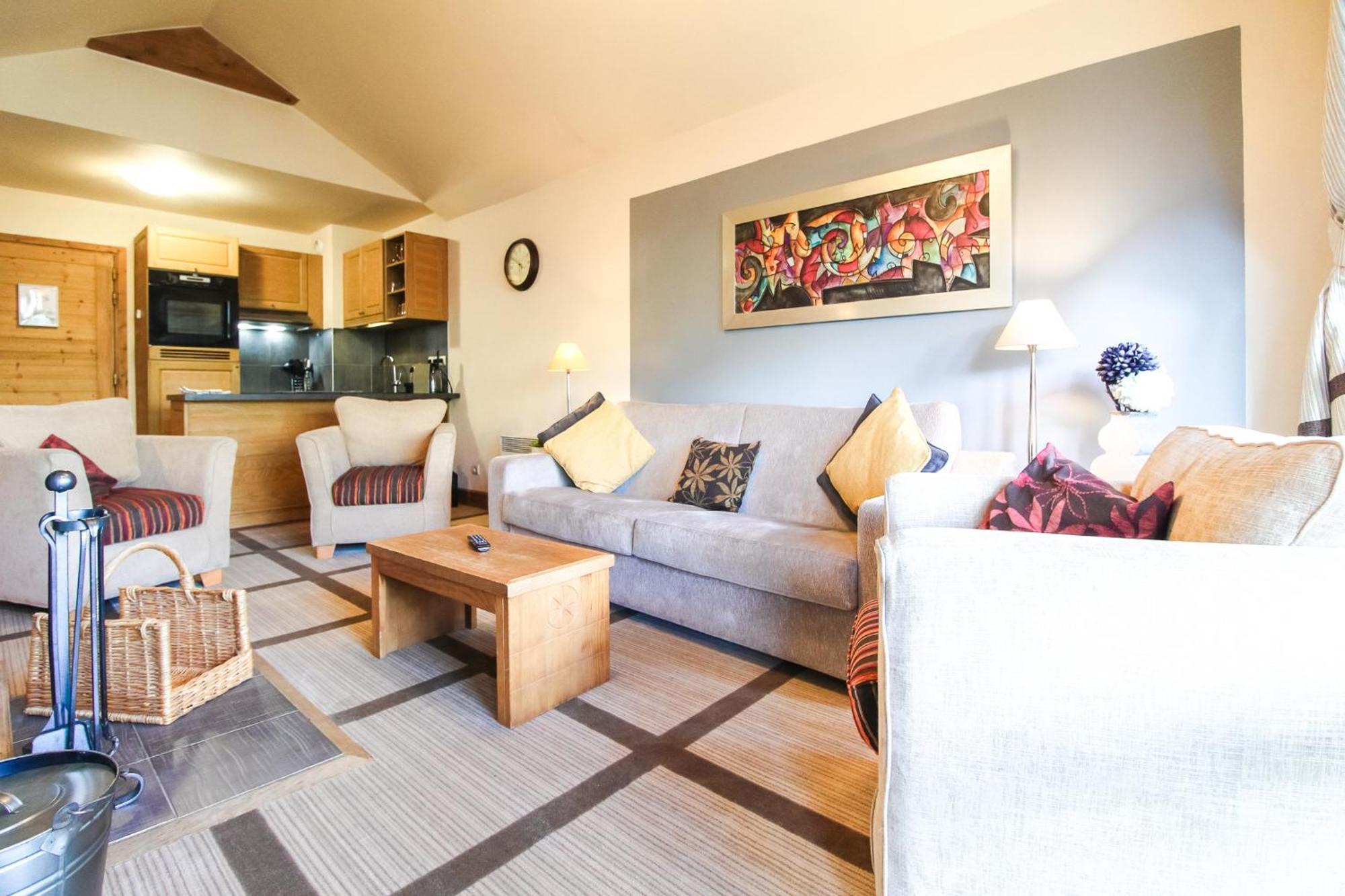 Exceptional 3 Bed Penthouse With Fireplace And Stunning Views フレーヌ エクステリア 写真