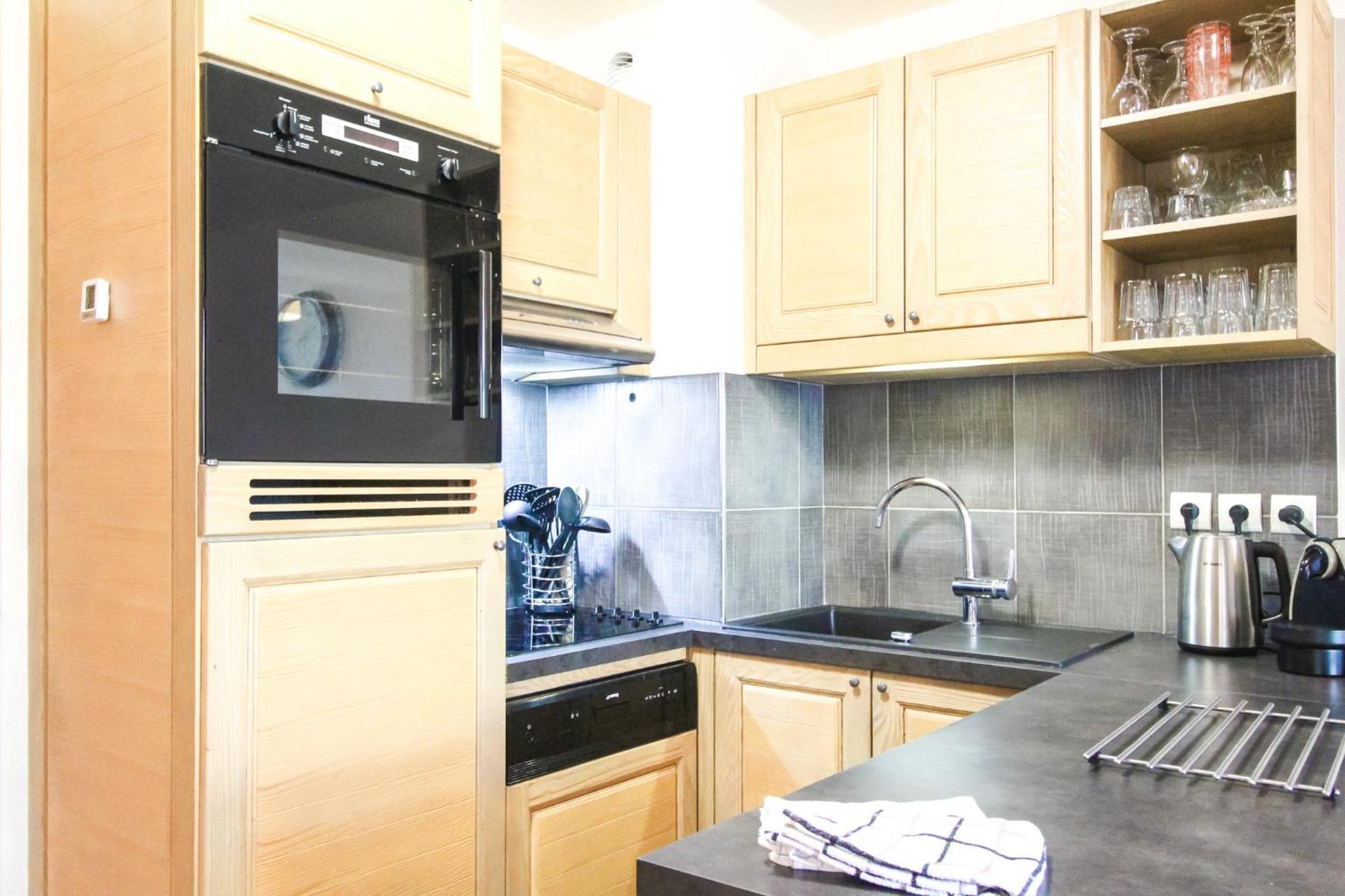 Exceptional 3 Bed Penthouse With Fireplace And Stunning Views フレーヌ エクステリア 写真