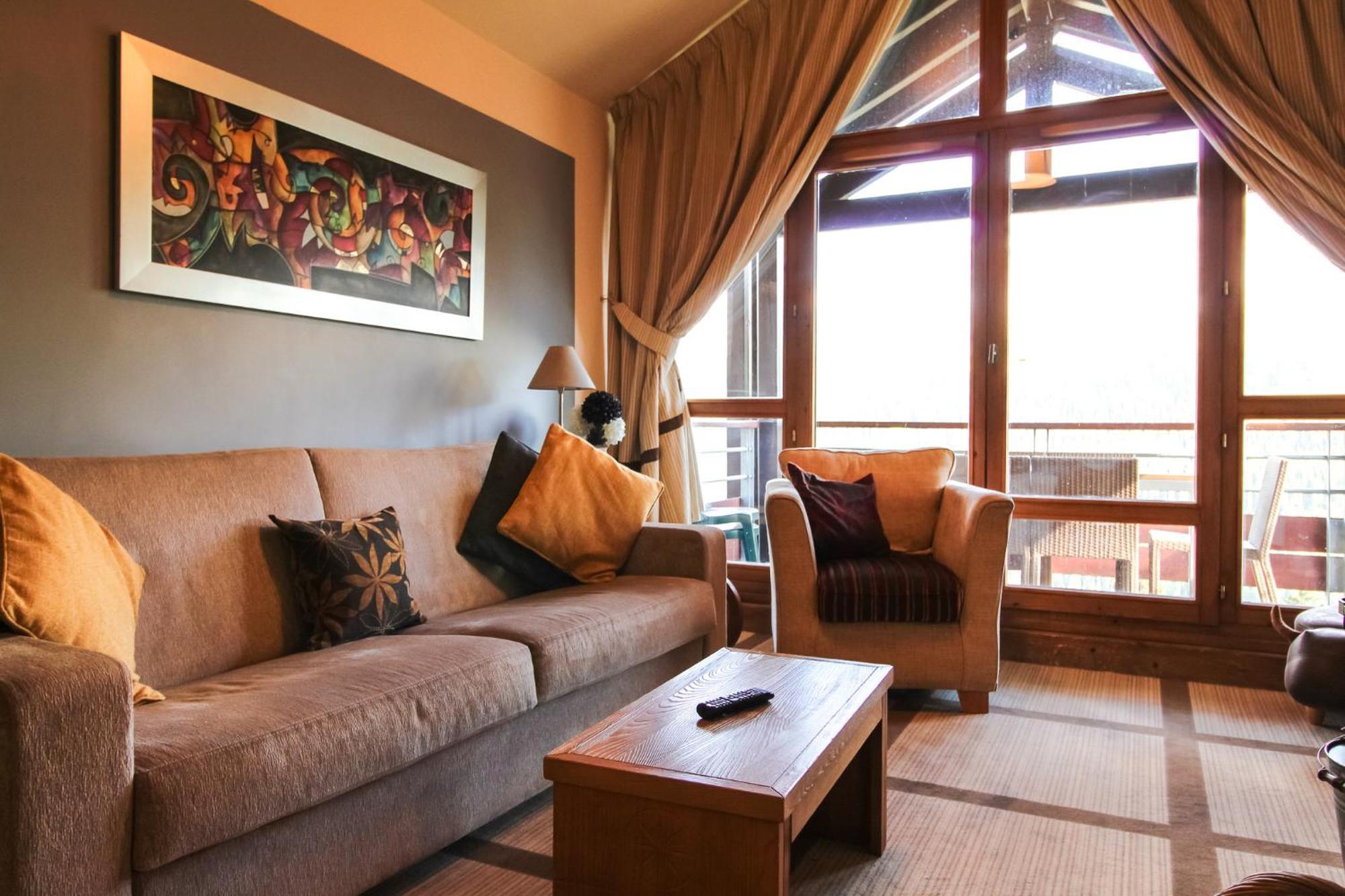 Exceptional 3 Bed Penthouse With Fireplace And Stunning Views フレーヌ エクステリア 写真