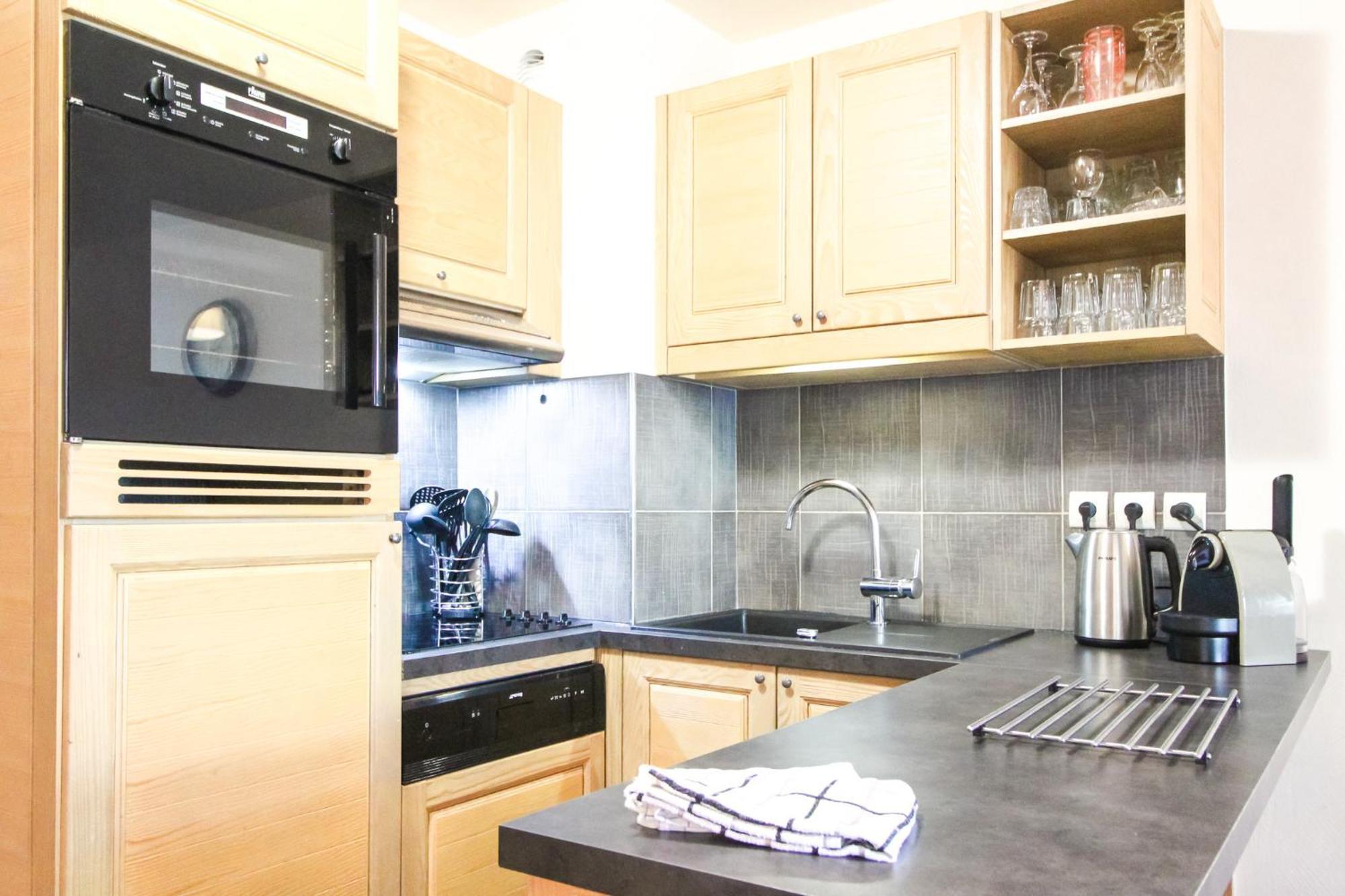Exceptional 3 Bed Penthouse With Fireplace And Stunning Views フレーヌ エクステリア 写真